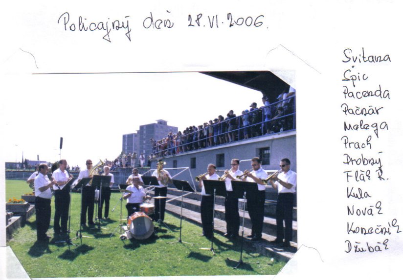 policajný den 2006.jpg