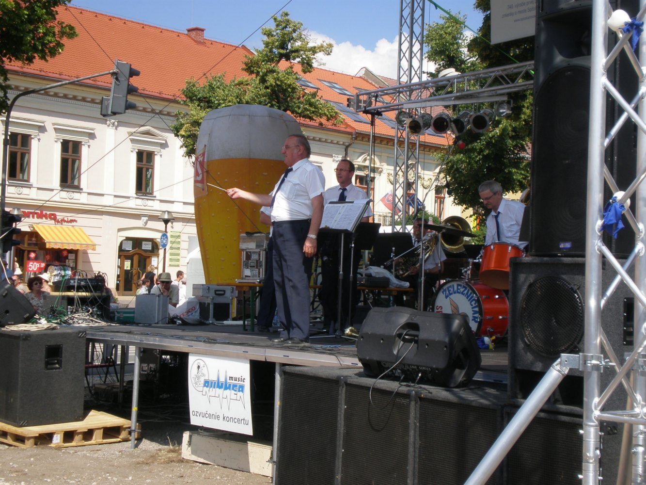 mesto.jpg