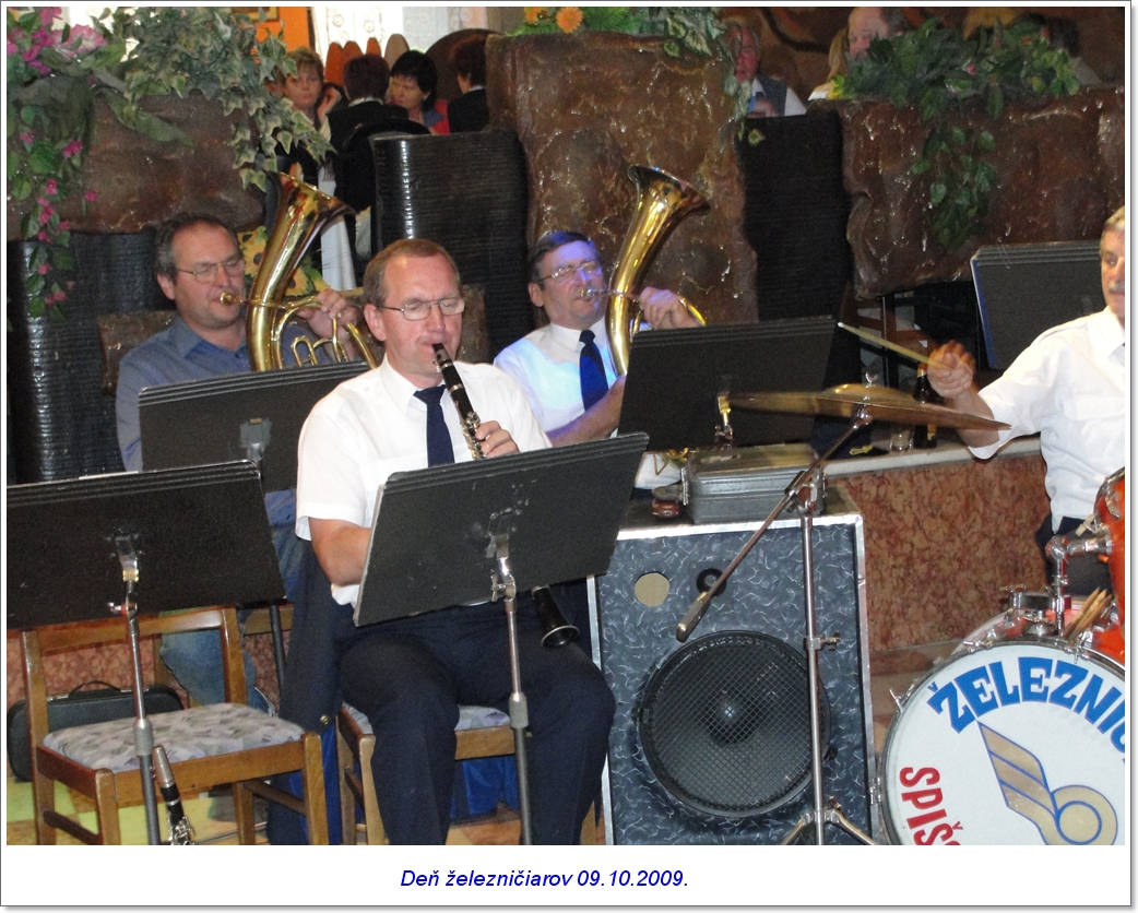 DŽ  hudba1.JPG